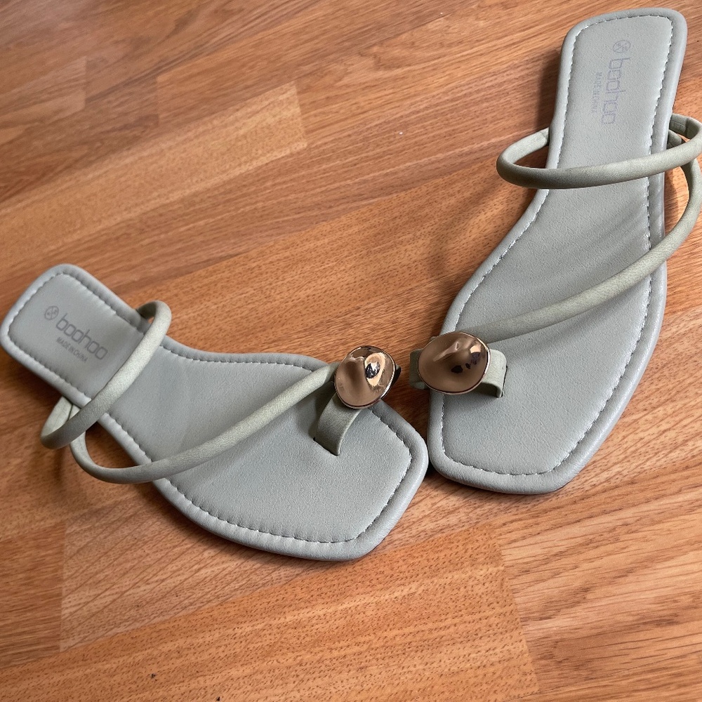 Green stylish sandal